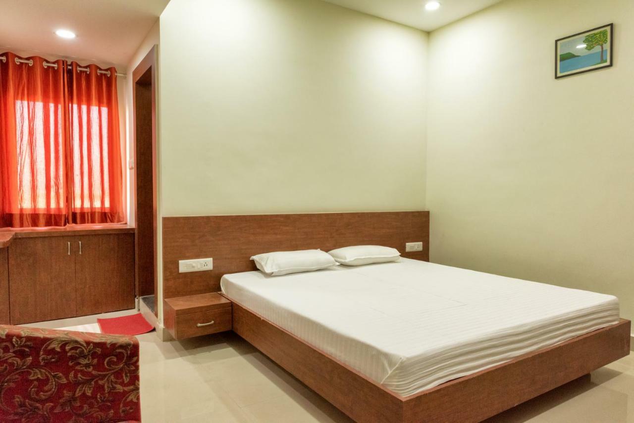 Hotel Drishti,Бхопал Экстерьер фото